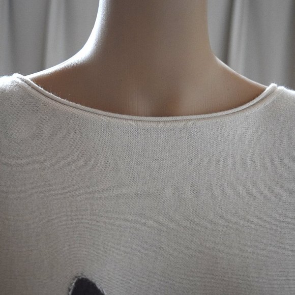 Soft Knit Juliet Sleeve Dress with Embroidered Butterfly Size XS - Picture 10 of 11